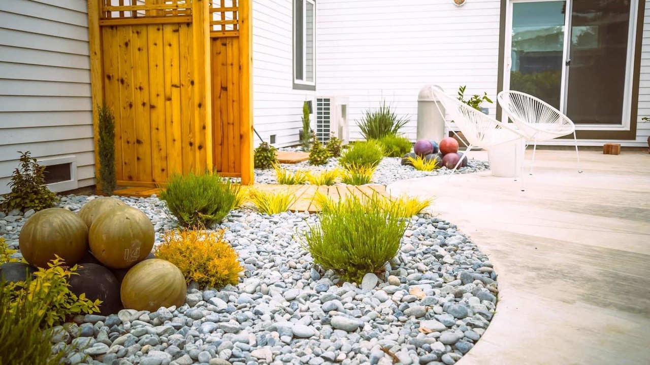 Photo of Patio Balcony in Crescent City North