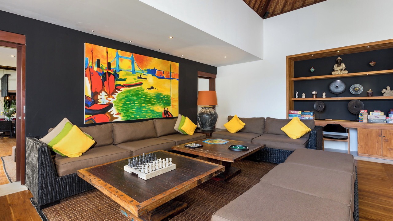 Photo of Livingroom in Drupadi