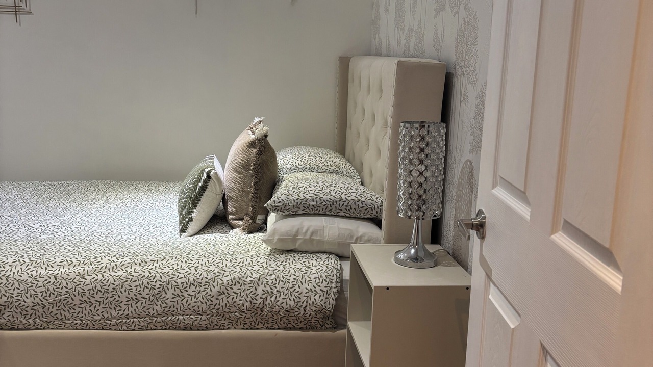 Photo of Bedroom in Milton