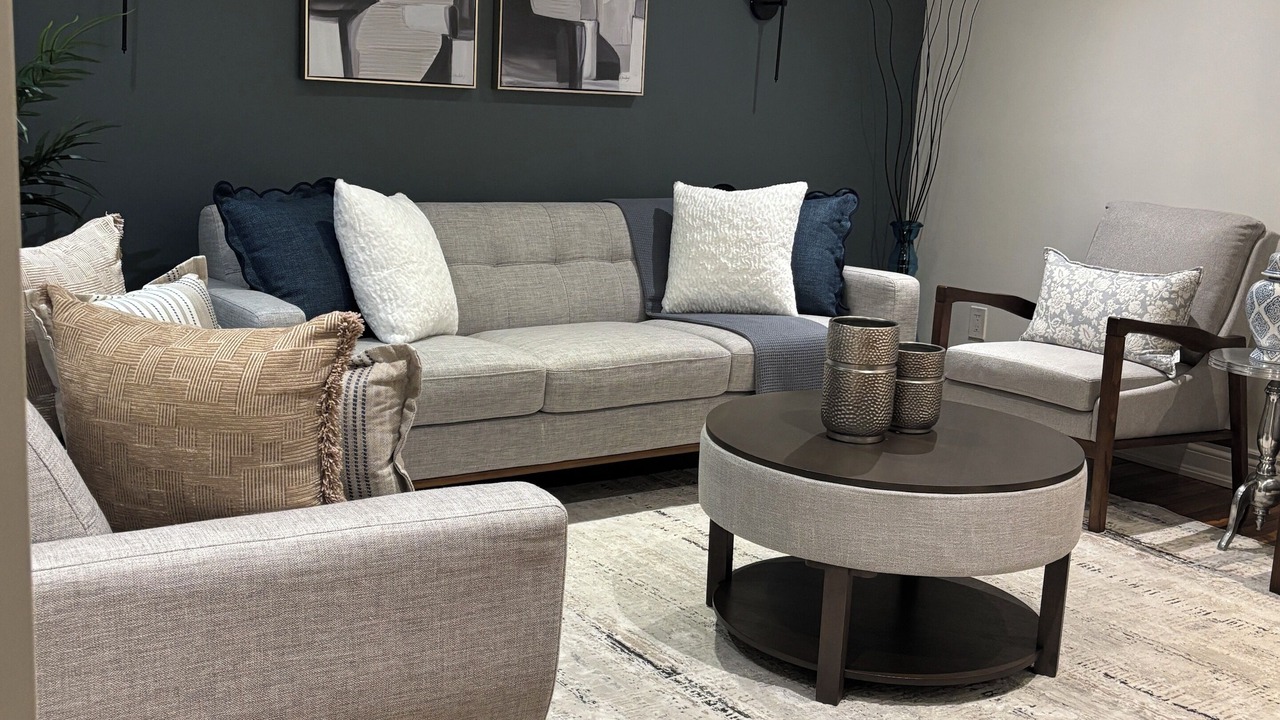Photo of Livingroom in Milton