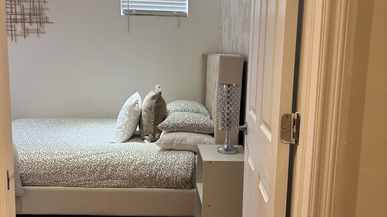 Photo of Bedroom in Milton