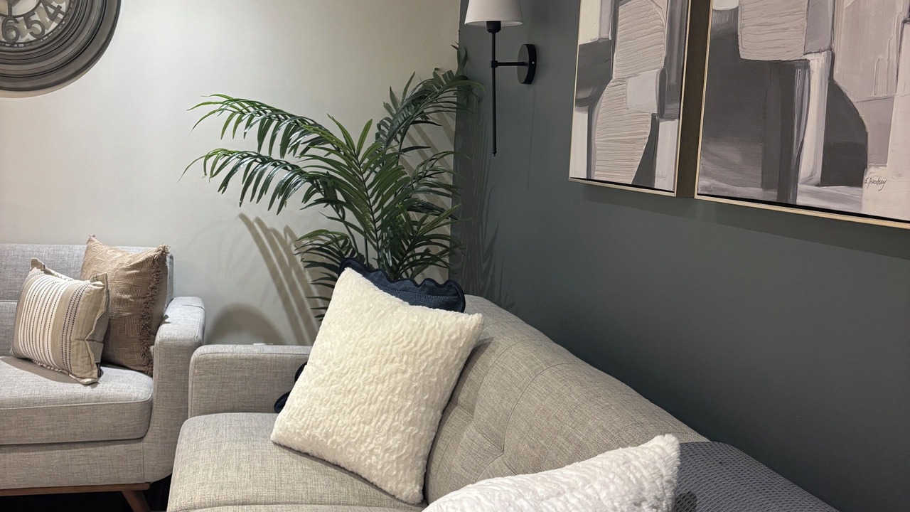 Photo of Livingroom in Milton