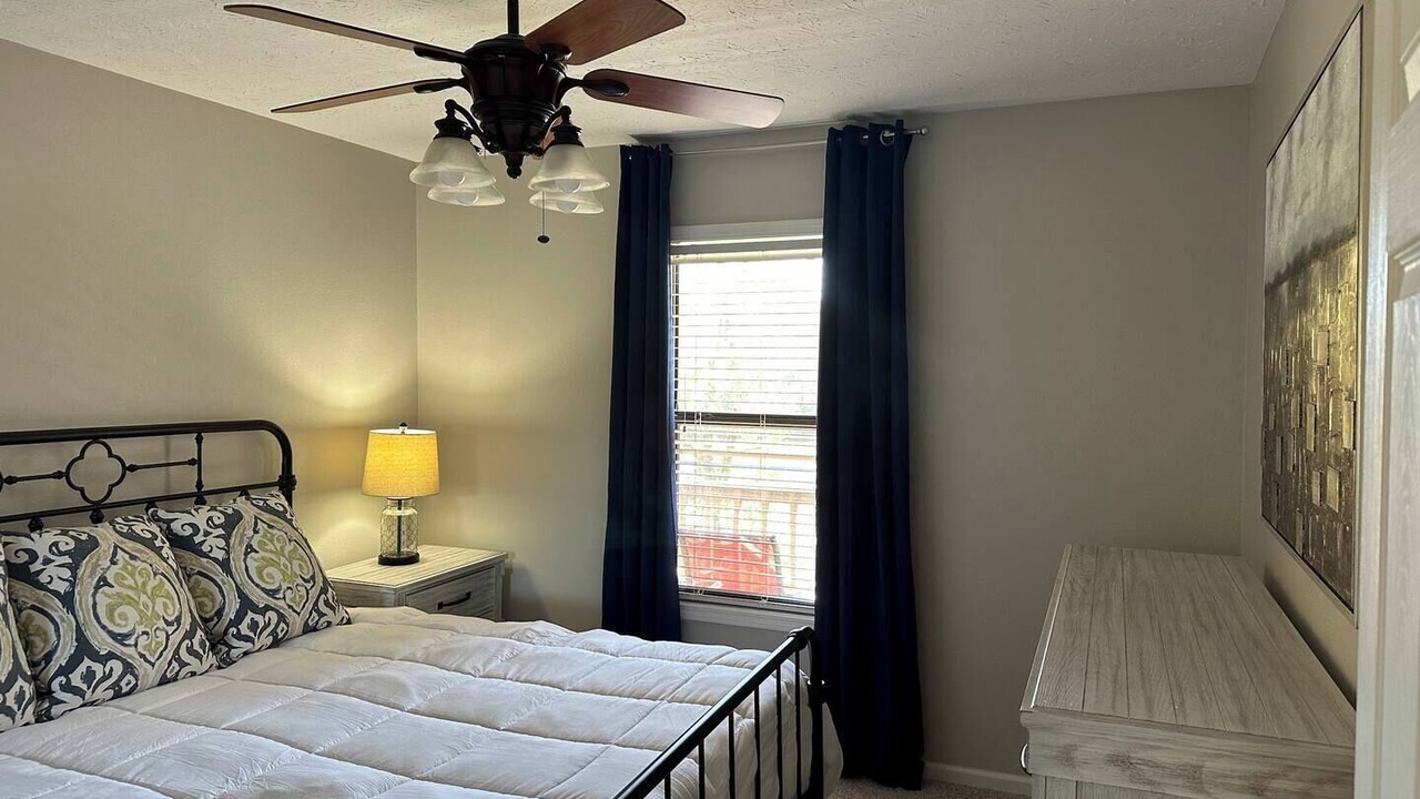 Photo of Bedroom in Fairbanks