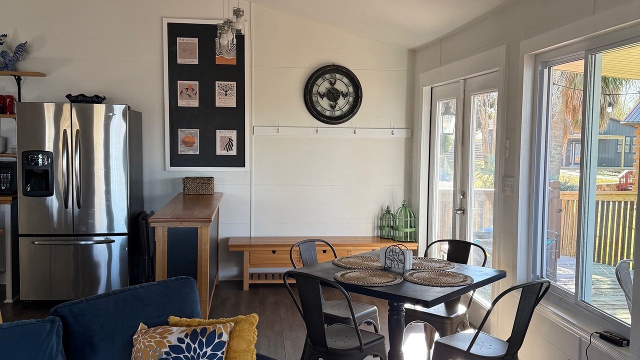 Photo of Livingroom in Georgetown