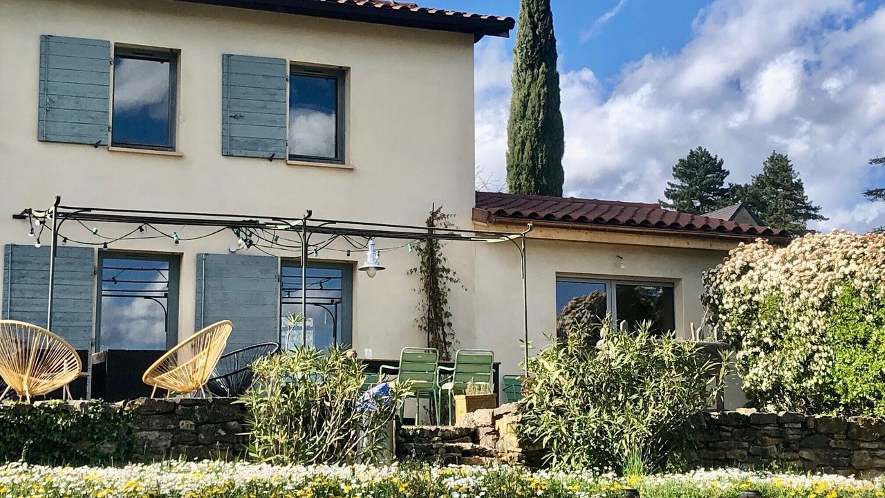 Photo of Patio Balcony in Saint-Didier-au-Mont-d'Or