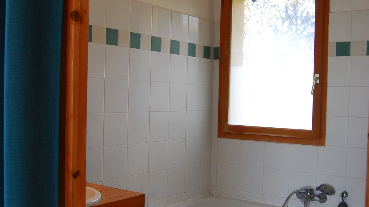 Photo of Bathroom in Saint-Didier-au-Mont-d'Or