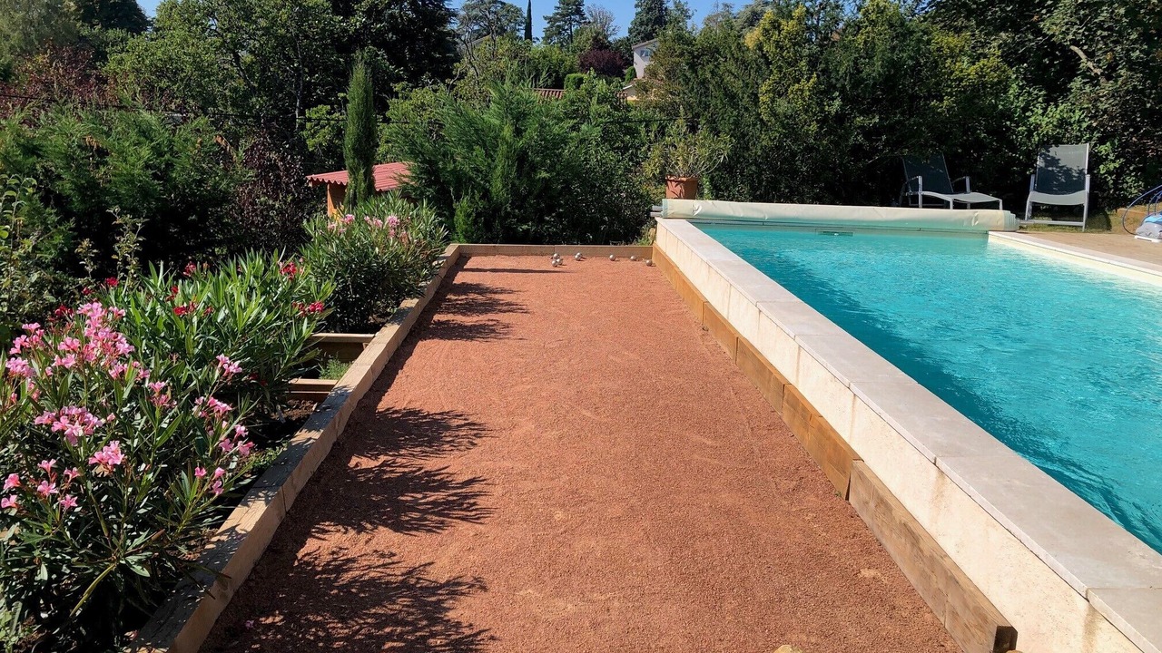 Photo of Outdoor in Saint-Didier-au-Mont-d'Or