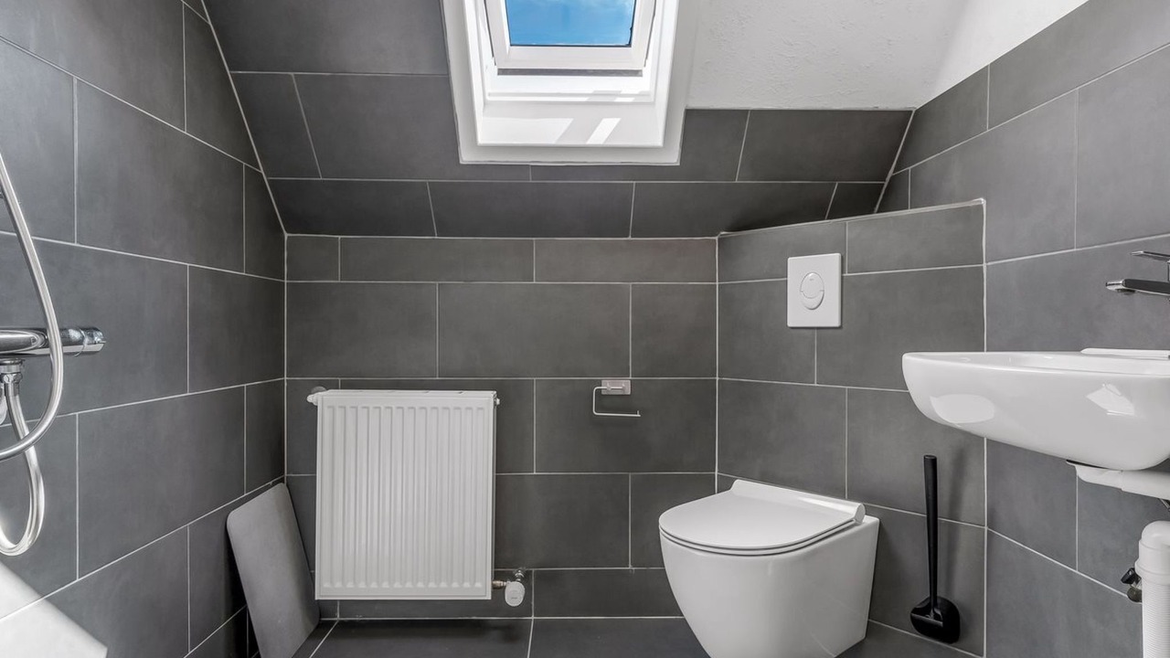 Photo of Bathroom in Asaa