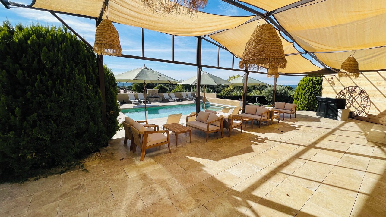 Photo of Outdoor in Vaugines