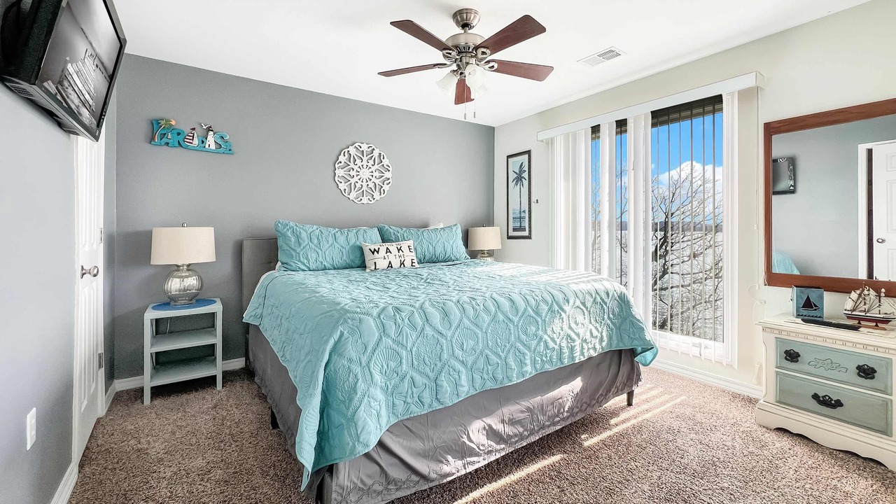 Photo of Bedroom in Kimberling City