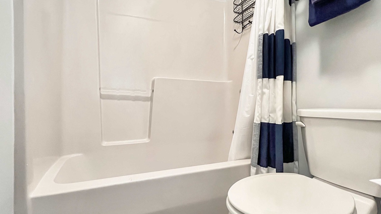 Photo of Bathroom in Kimberling City
