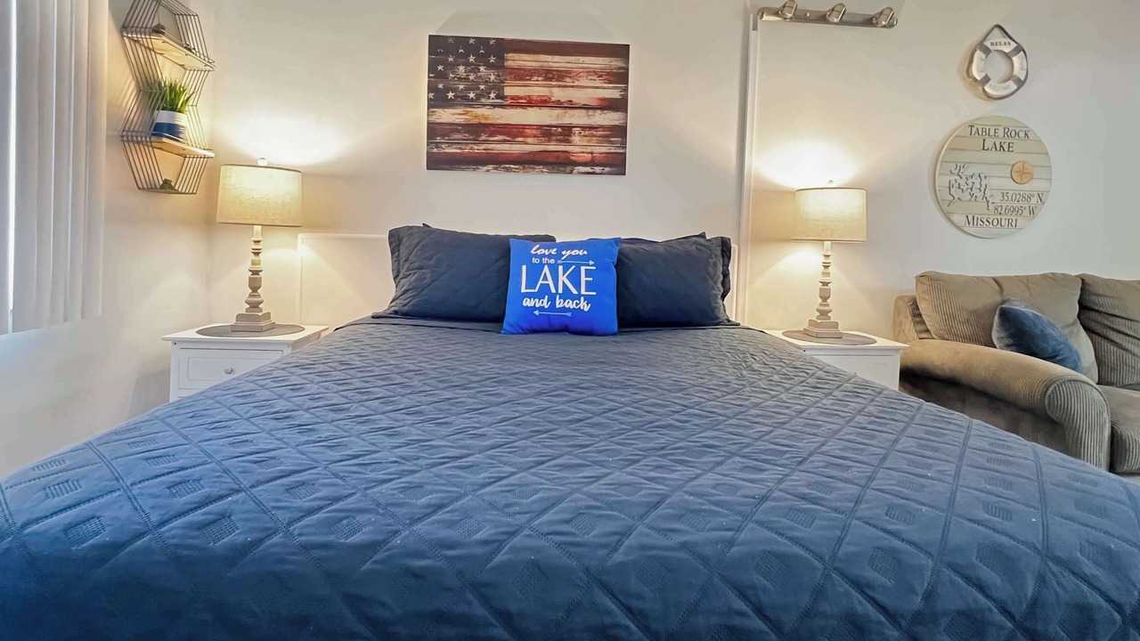 Photo of Bedroom in Kimberling City