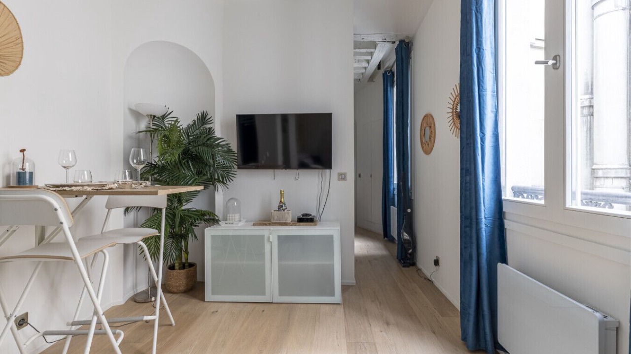 Photo of Others in Saint-Germain-des-Pres