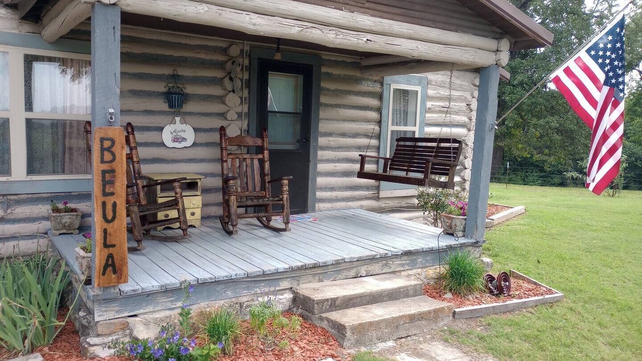 Photo of Patio Balcony in Calico Rock
