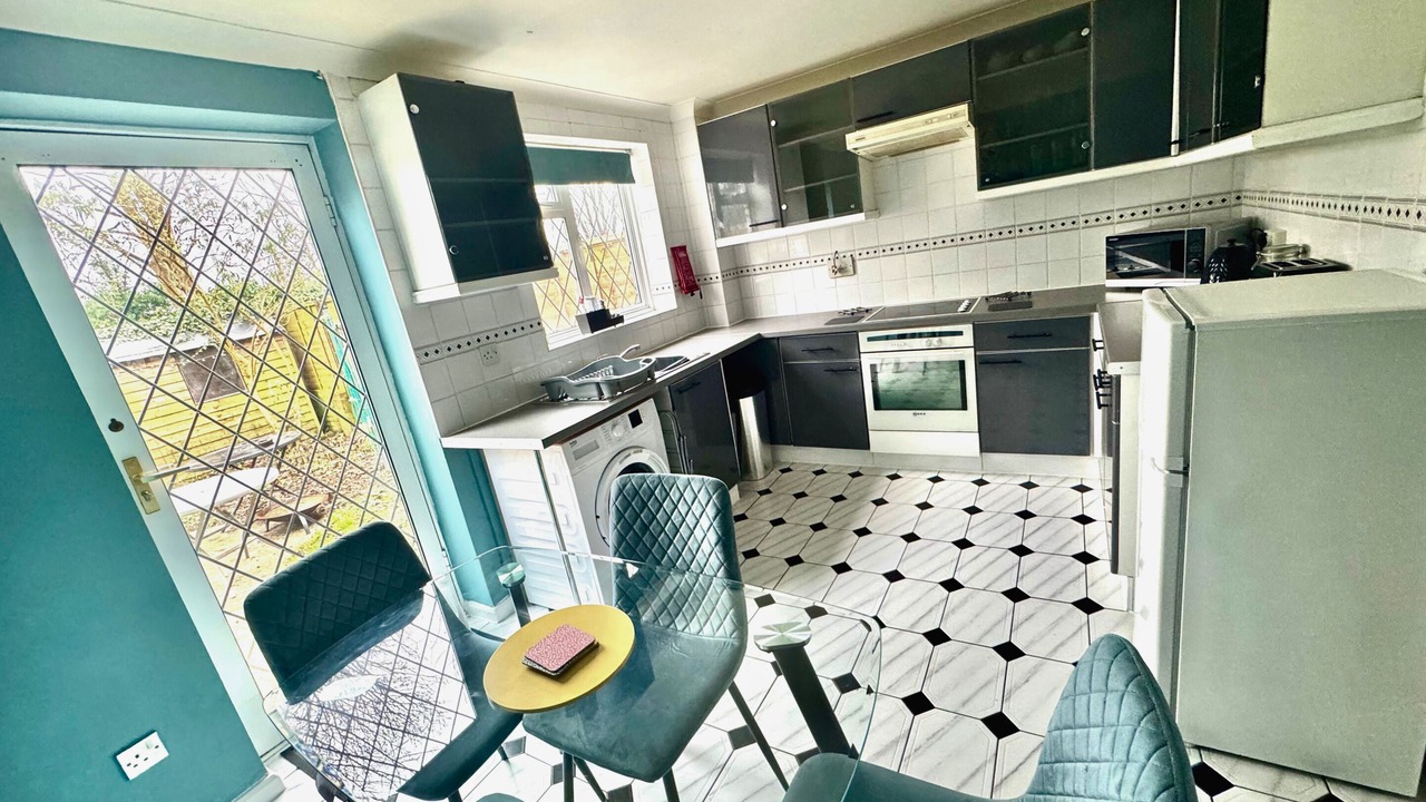 Photo of Others in Kidlington