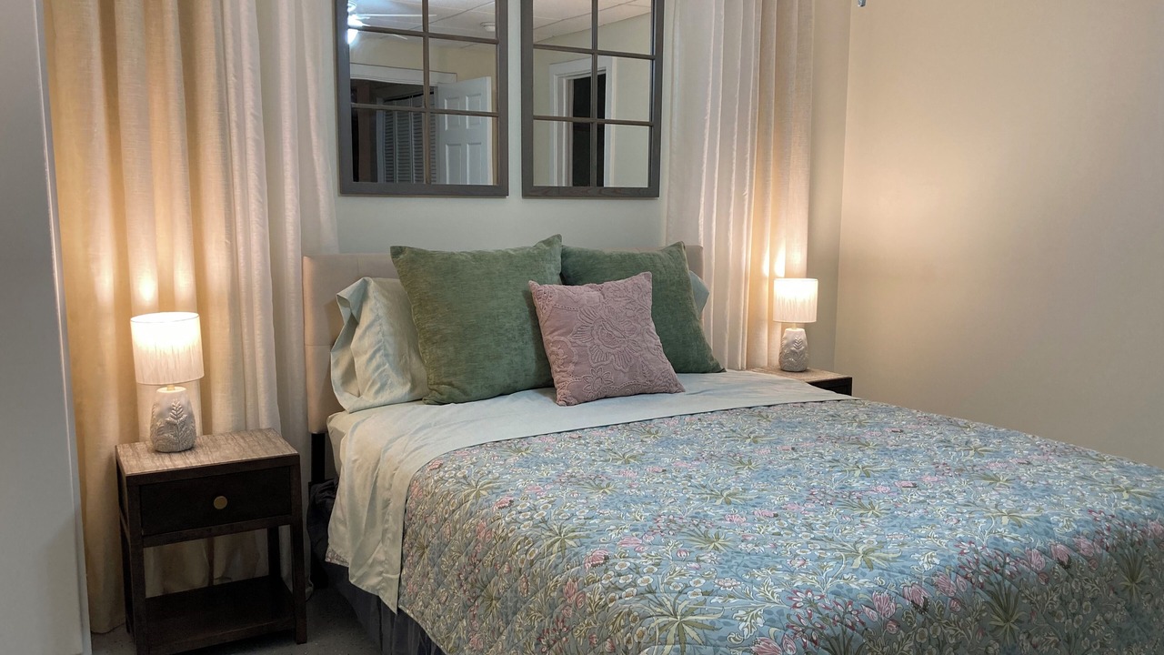 Photo of Bedroom in Madisonville