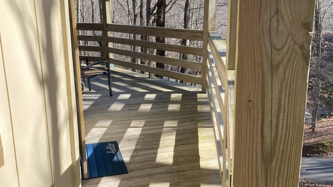 Photo of Patio Balcony in Sugar Mountain
