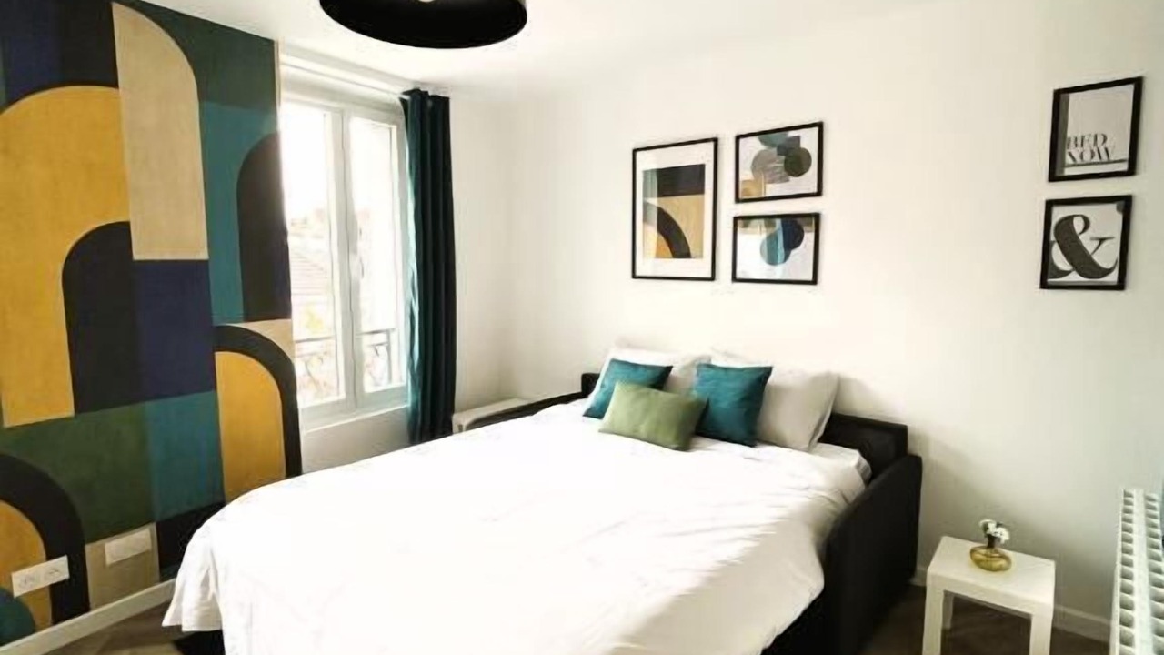 Photo of Bedroom in Montreuil