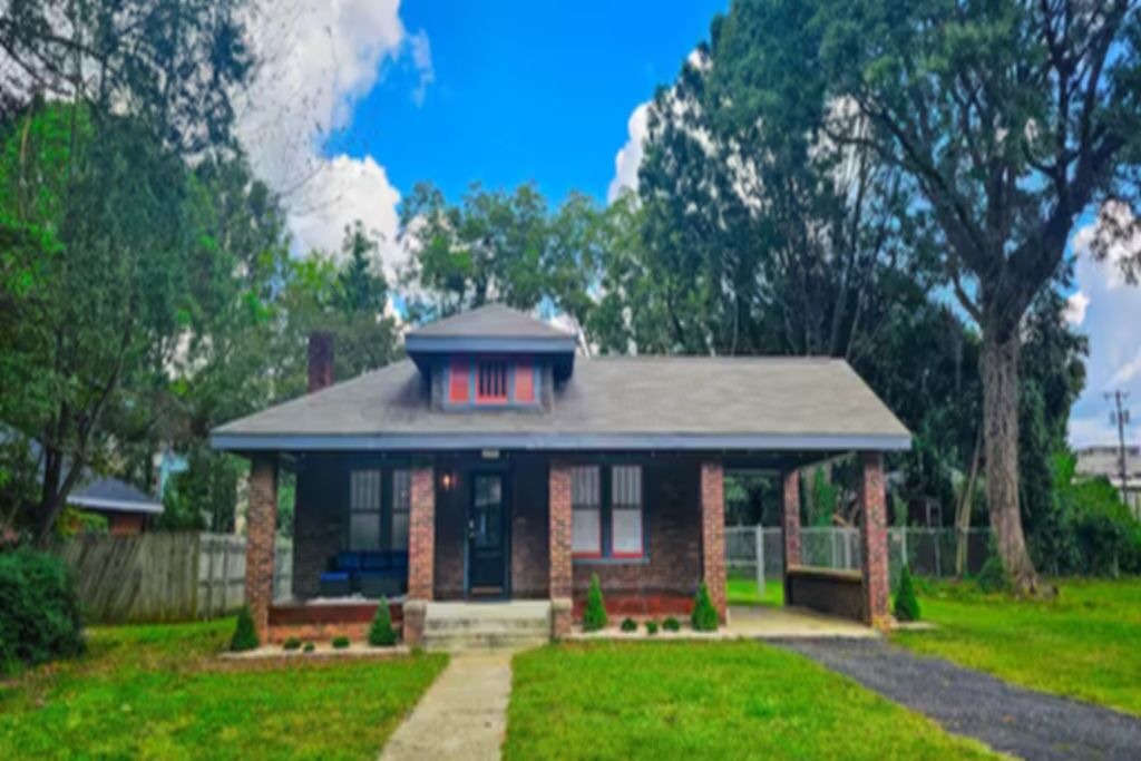 Photo of Outdoor in Villa Heights