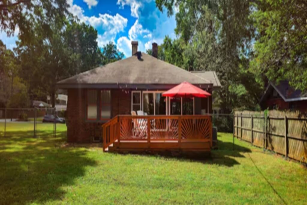 Photo of Outdoor in Villa Heights