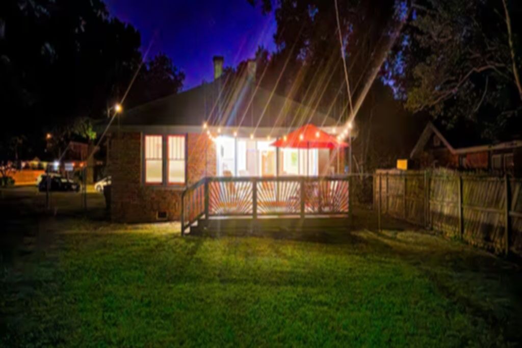 Photo of Outdoor in Villa Heights