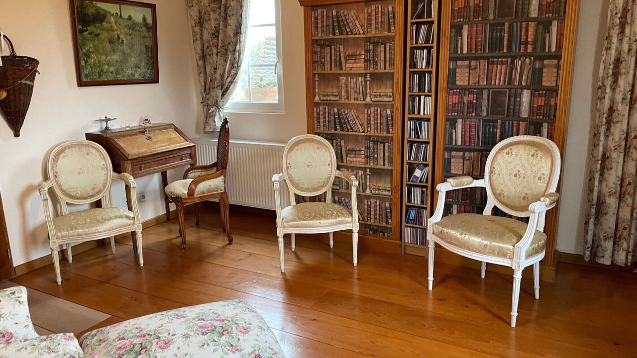 Photo of Others in Montreuil-le-Henri