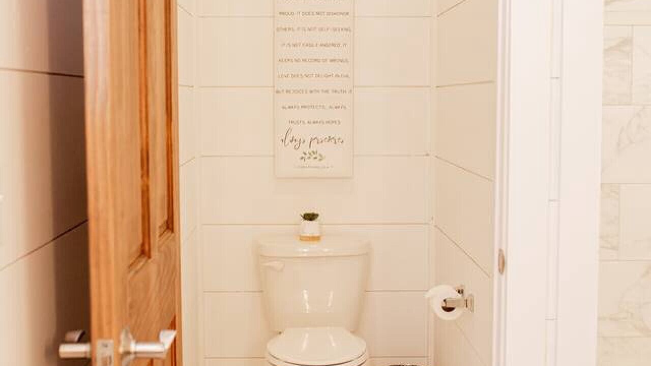 Photo of Bathroom in Lake Forest Estates