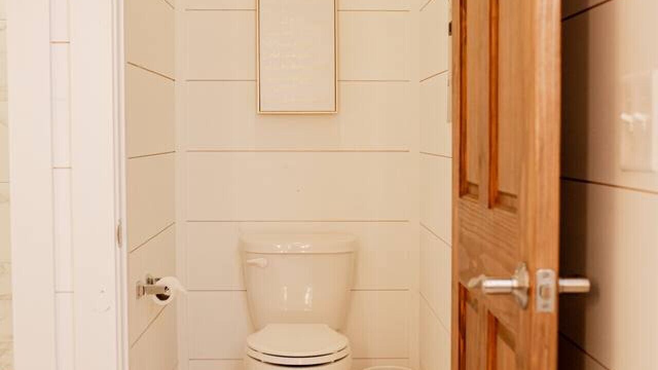 Photo of Bathroom in Lake Forest Estates