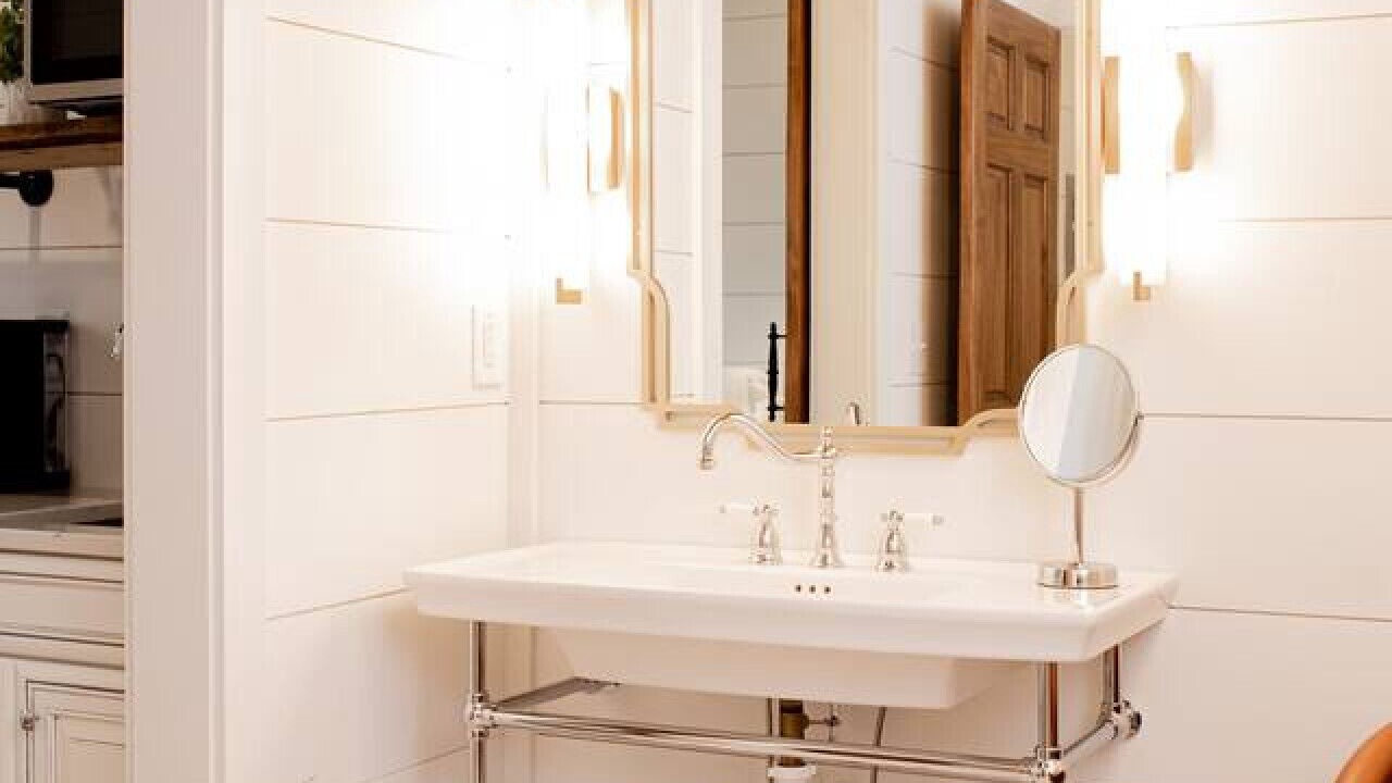 Photo of Bathroom in Lake Forest Estates