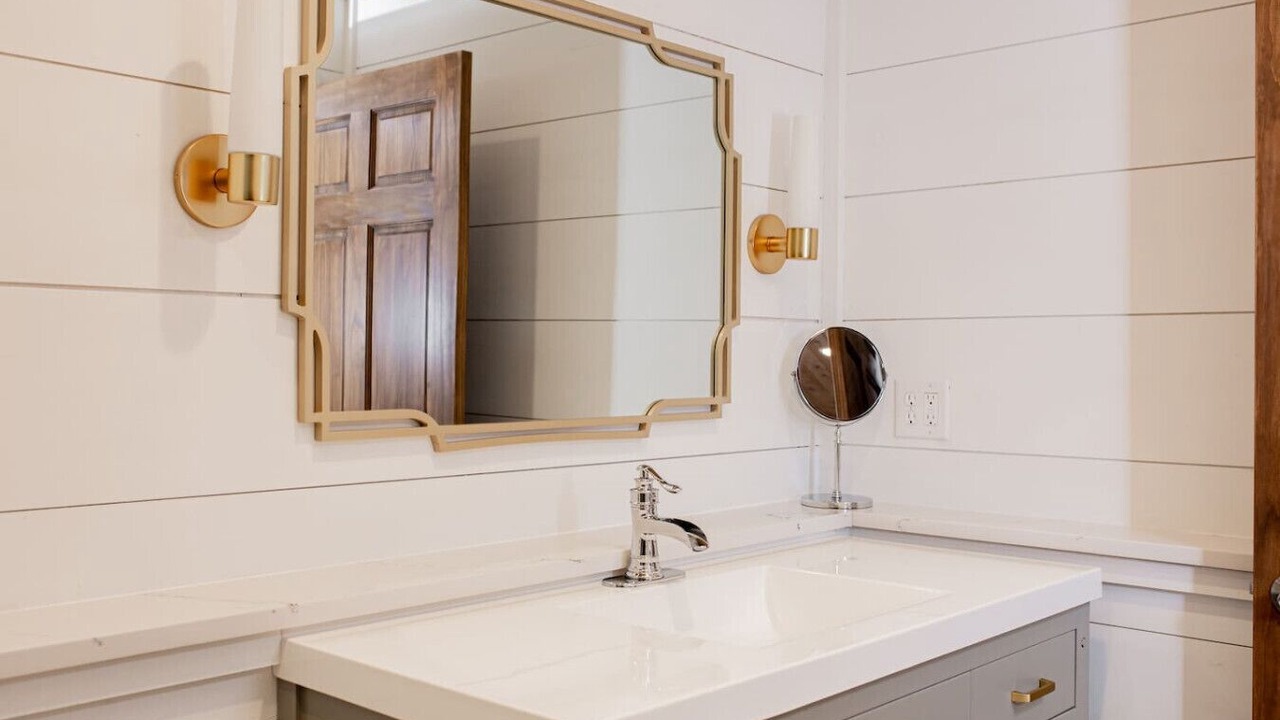Photo of Bathroom in Lake Forest Estates