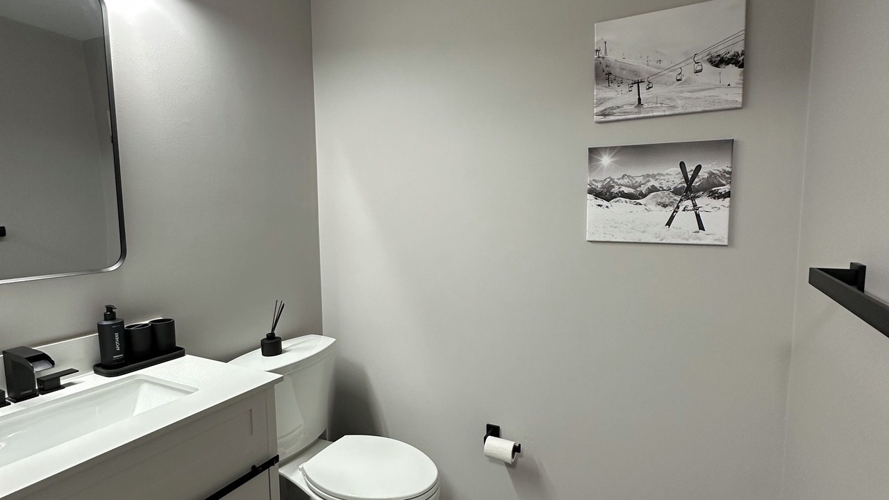 Photo of Bathroom in Hidden Valley
