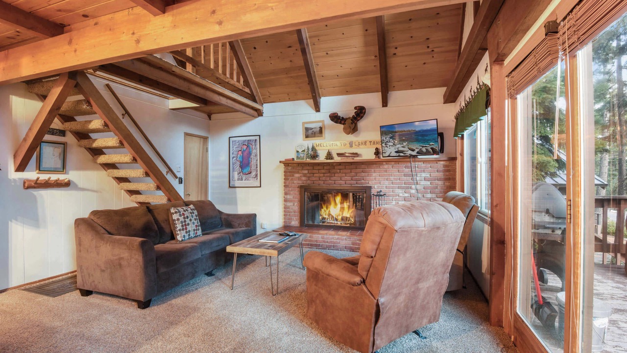 Photo of Livingroom in Carnelian Bay