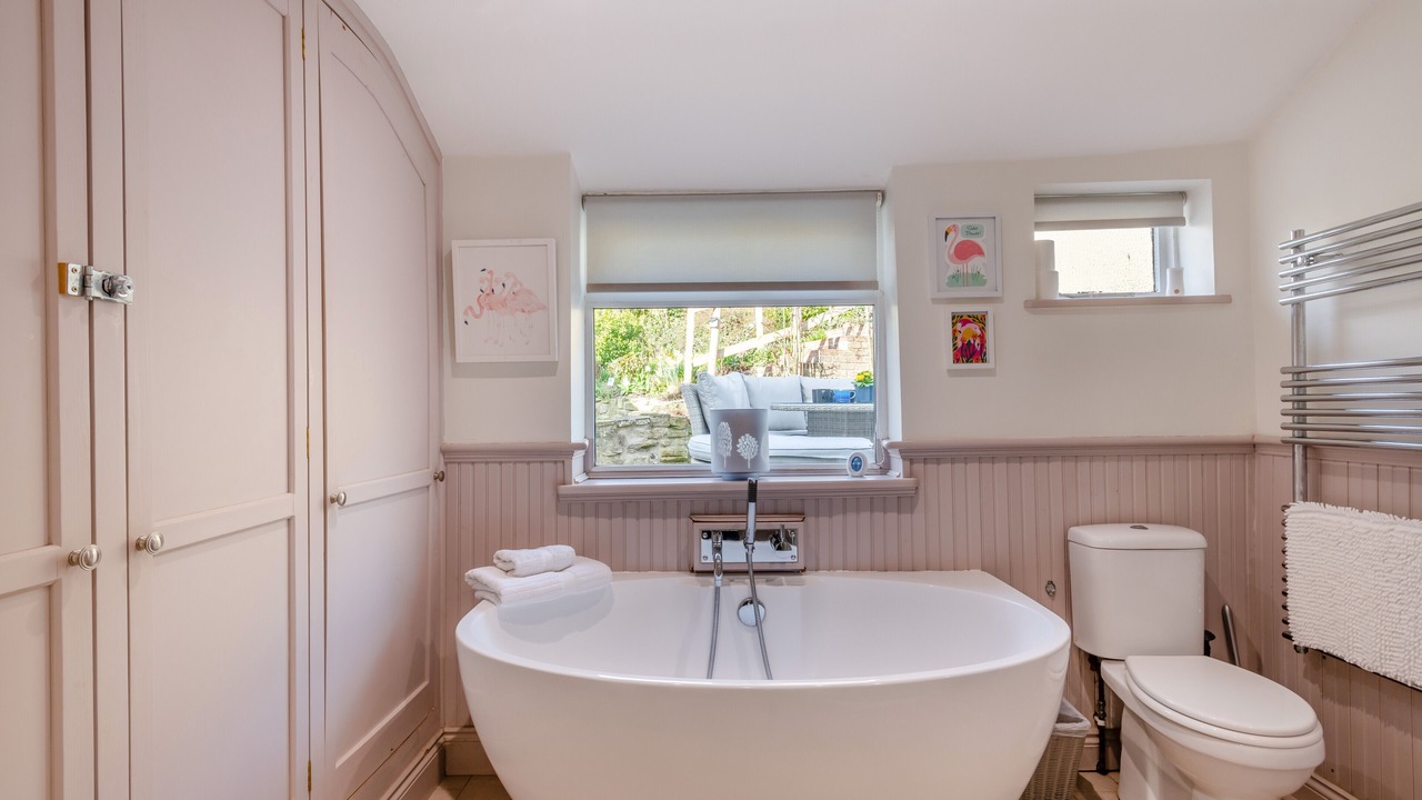 Photo of Bathroom in Reedham