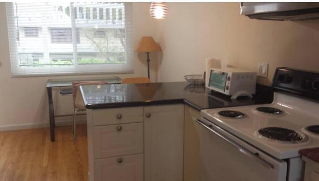 Photo of Kitchen in Downtown North