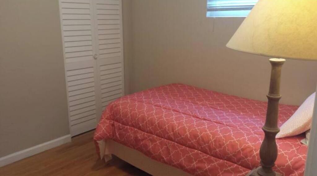 Photo of Bedroom in Downtown North
