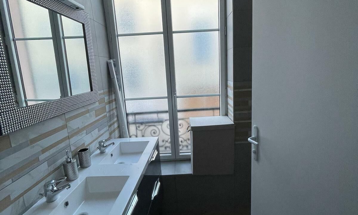 Photo of Bathroom in Villiers-le-Bel