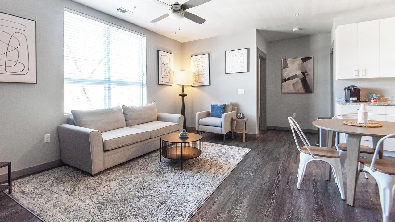 Photo of Livingroom in University District
