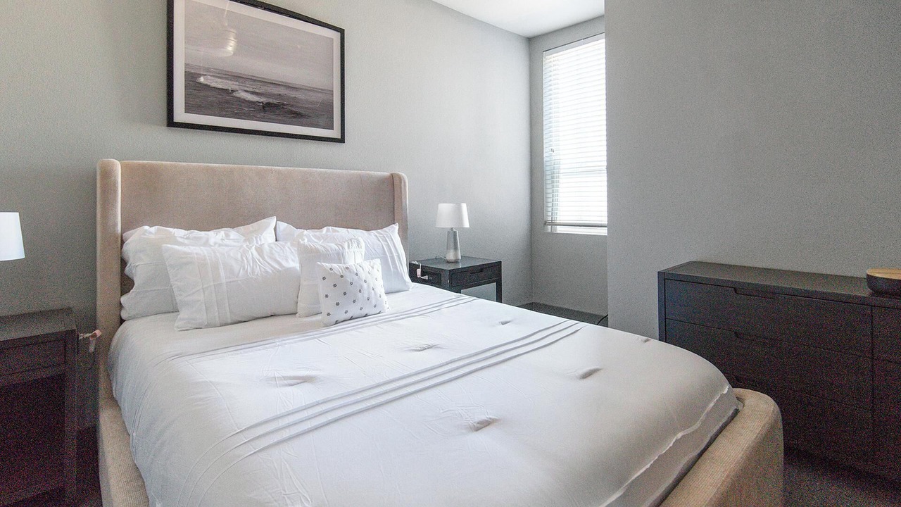Photo of Bedroom in University District