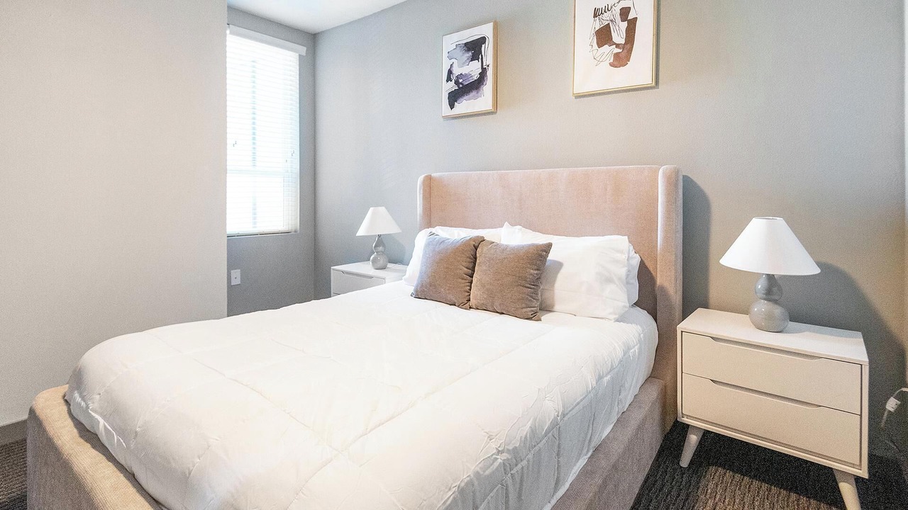 Photo of Bedroom in University District