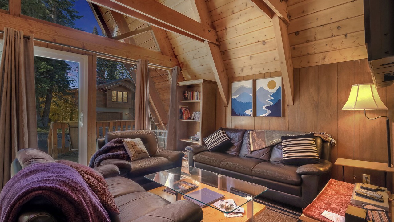 Photo of Bedroom in Comstock Acres