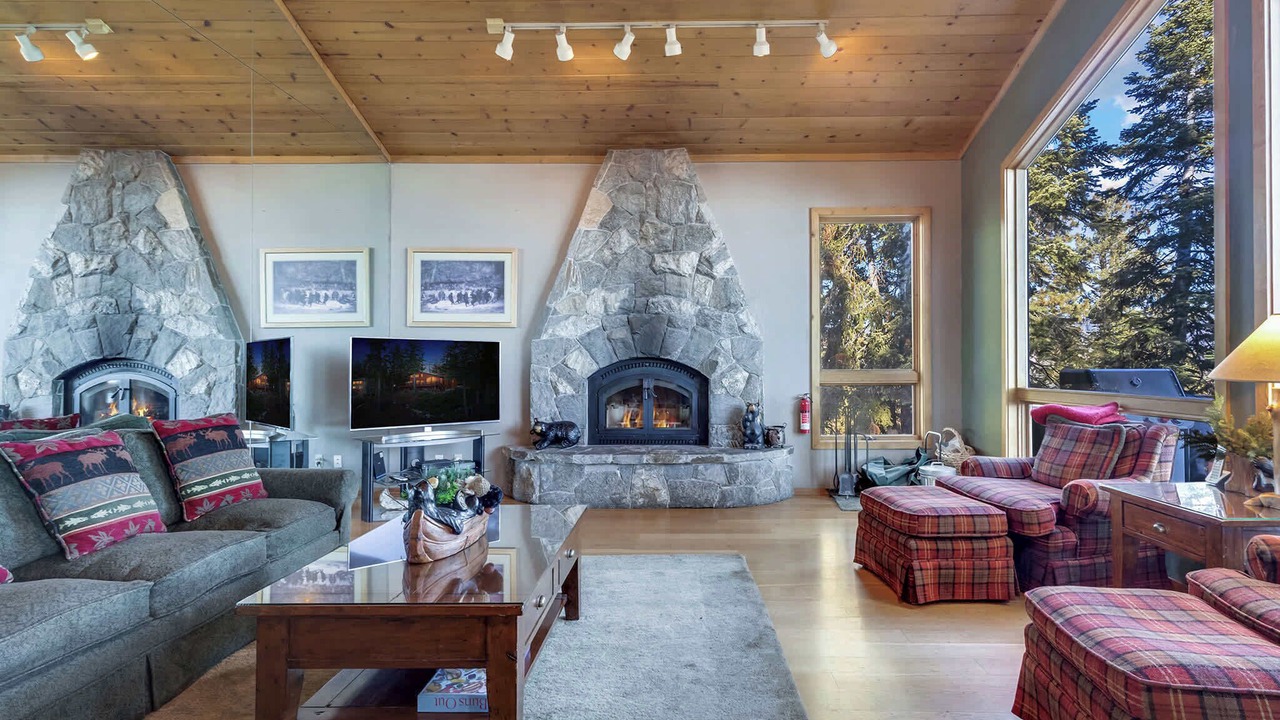 Photo of Livingroom in Ridgewood