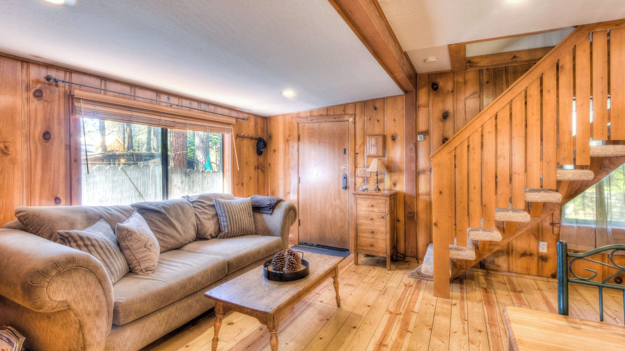 Photo of Bedroom in Kings Beach