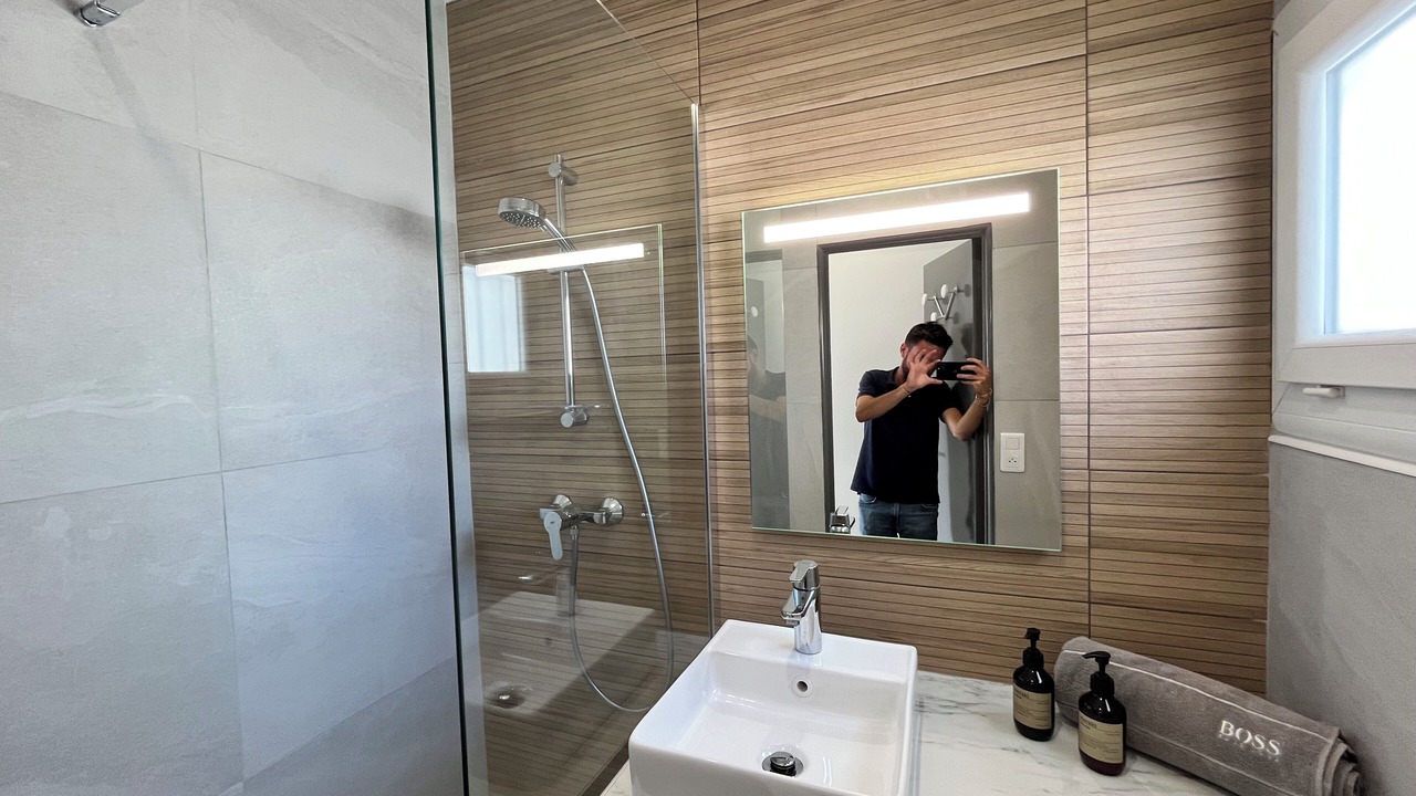 Photo of Bathroom in La Grande-Motte