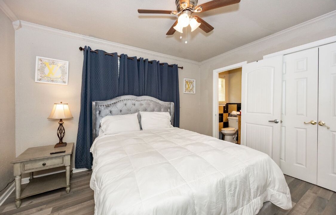 Photo of Bedroom in Park Forest - LA North