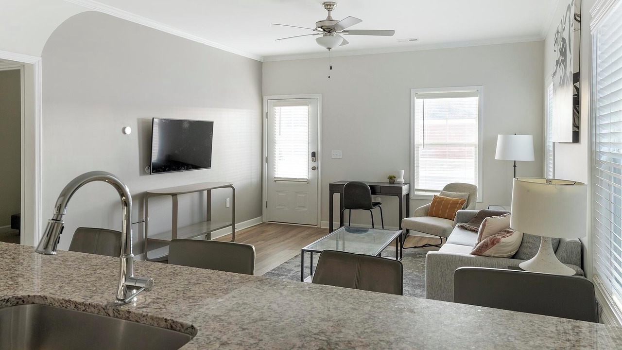 Photo of Livingroom in Huntsville