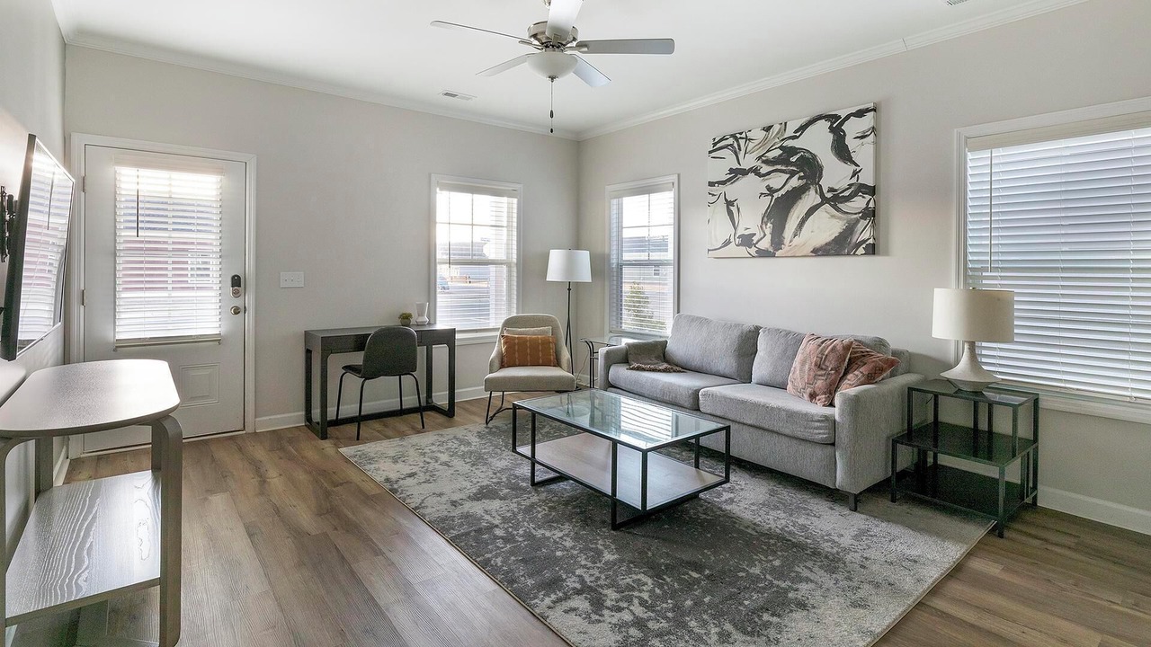 Photo of Livingroom in Huntsville