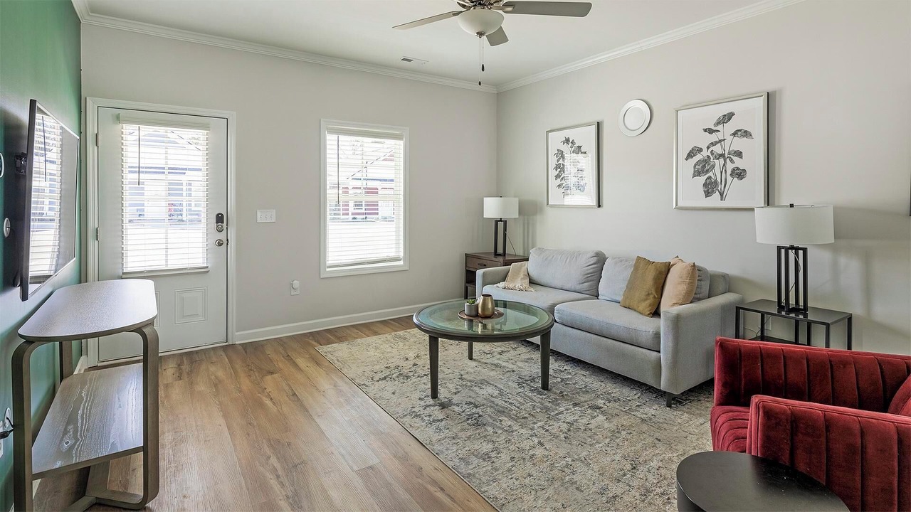 Photo of Livingroom in Huntsville