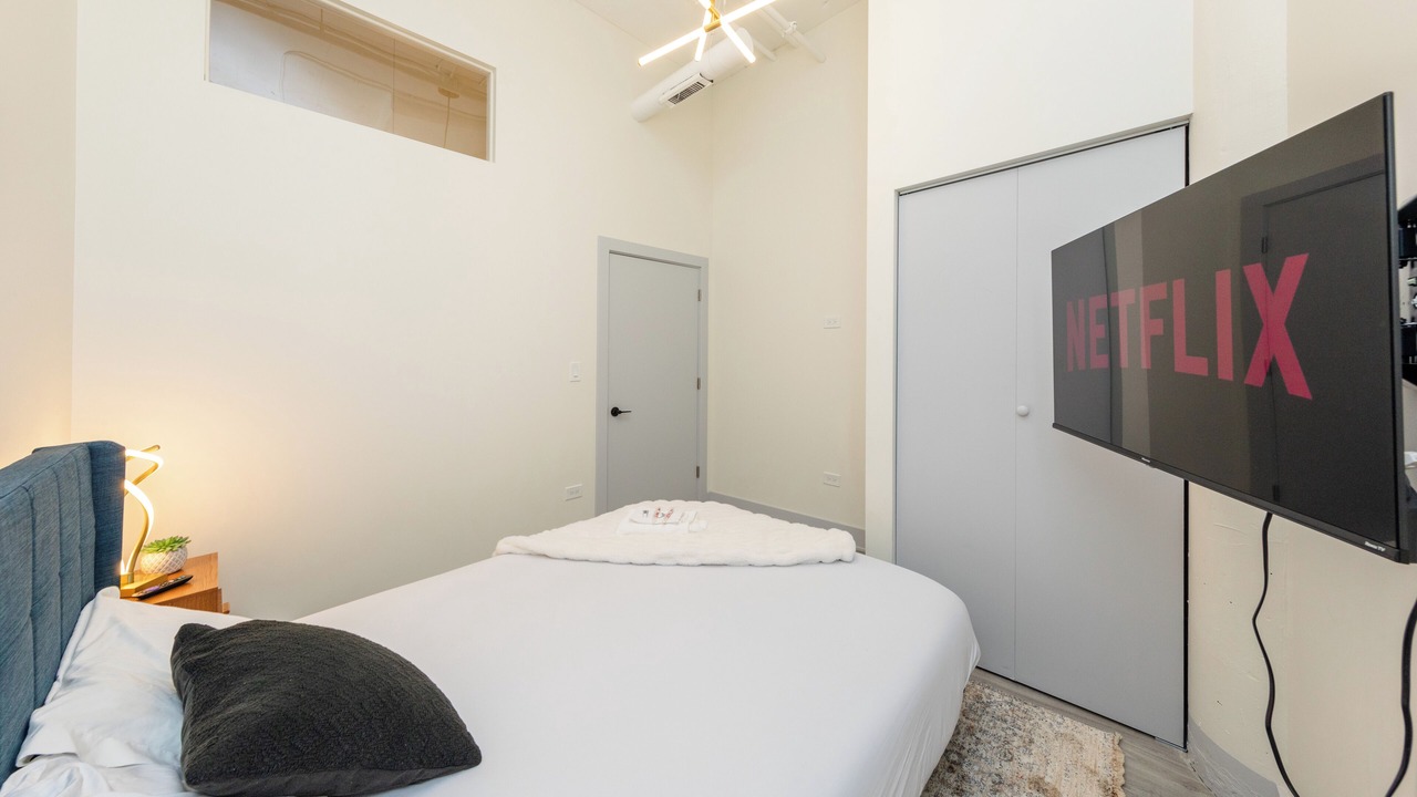 Photo of Bedroom in Near South Side