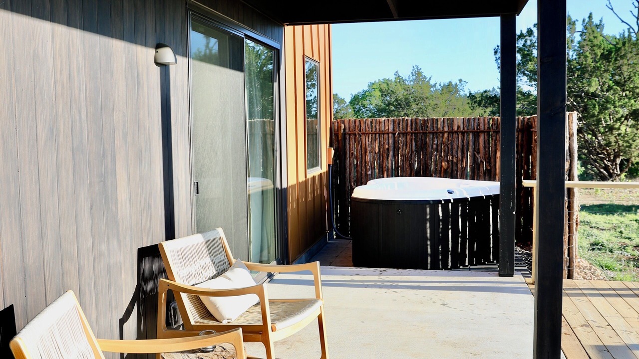 Photo of Patio Balcony in Stonewall