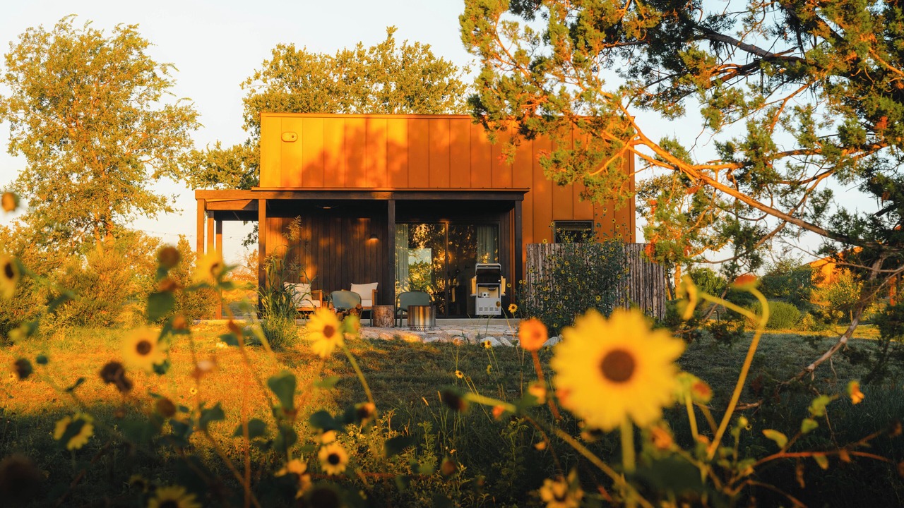 Photo of Outdoor in Stonewall